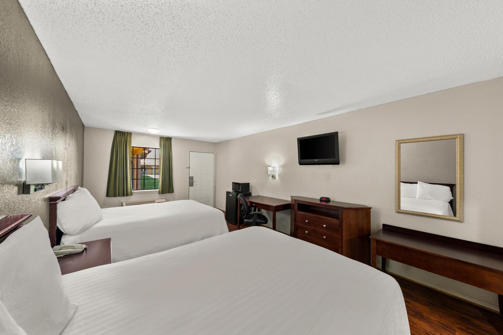 Americas Best Value Inn Bonham Exteriör bild